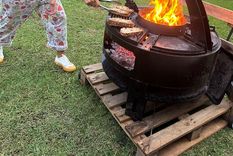 Caro Poccard, en plena faena. Aprendé a hacer su carbonada, en esta nota. Foto: Gentileza