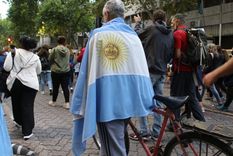 Las últimas medidas económicas, la renuncia de Guzmán y el aumento de precios impactan en todos los sectores sociales. Foto: Maximiliano Ríos/MDZ