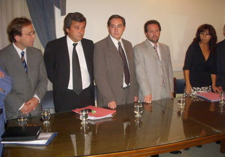 el vicegobernador electo Cristián Racconto anunció la presidencia de las comisiones. Ausente para la Concertación. Foto: MDZ