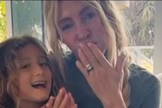 La pequeña Mila junto a su abuela Cris Morena. / Archivo La pequeña Mila junto a su abuela Cris Morena. / Archivo