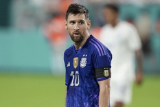compartio plantel con messi en argentina pero podria terminar en la seleccion de espana compartio plantel con messi en argentina pero podria terminar en la seleccion de espana