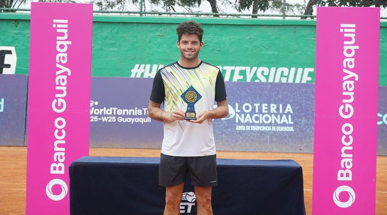 Excelente fin de semana para el jugador mendocino. Foto: Gentileza FETenis/Federación Ecuatoriana de Tenis