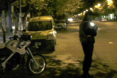 MDZol | La moto quedó destruida en su parte trasera.