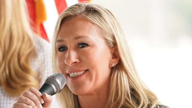 Marjorie Taylor Greene se ha querido distanciar de la teoría QAnon en las últimas semanas.