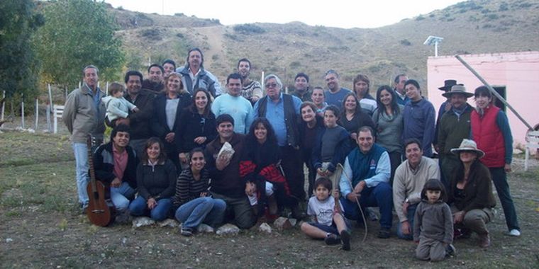 El grupo de periodistas reunidos en Tupungato.