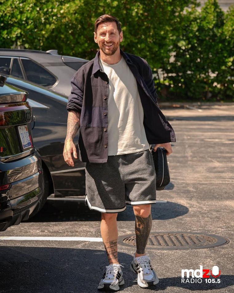 El look de Lionel Messi. El look de Lionel Messi.