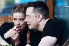 Elon Musk se enamoró de Amber Heard.