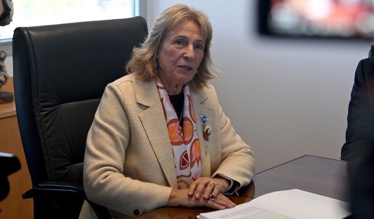 La rectora de la UNCuyo retomó un tema áspero en medio de la campaña electoral. La rectora de la UNCuyo retomó un tema áspero en medio de la campaña electoral.