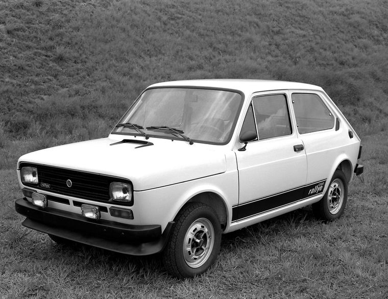 003-fiat147rallye