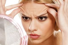 El peeling y el bótox son los tratamientos para el rostro ideales para el invierno, que combaten arrugas. Foto: Salud180