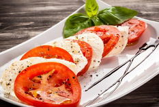 Ensalada caprese: receta tradicional de Italia Foto: Shutterstock