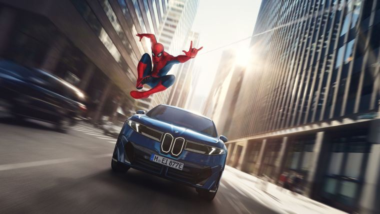 BMW y Spider-Man: Brand New Day: el debut del iX3 y la Serie 5 en la pantalla grande