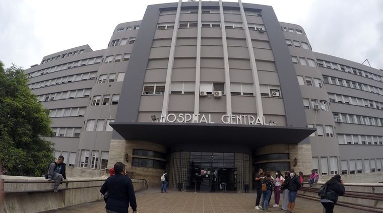 El hospital mendocino en el que habría ocurrido el hecho. Foto: ALF PONCE MERCADO / MDZ