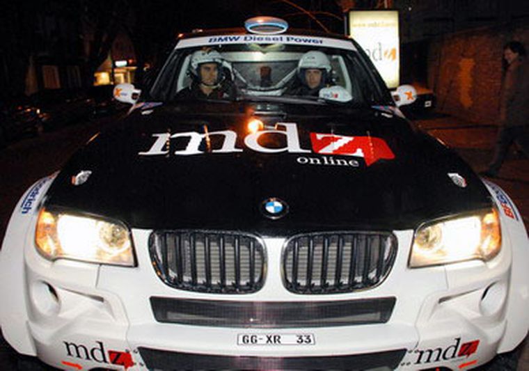 Una nave espacial. La BMW X3 del equipo MDZ es impactante. Foto: NACHO GAFFURI