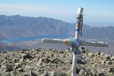 El sendero La Cadenita regala hermosas vistas al dique Potrerillos Foto: Wikiloc adrito.com
