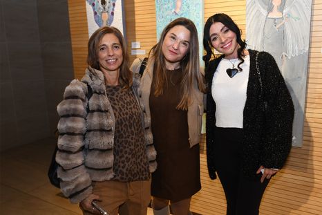El viernes 8 quedó inaugurada la muestra Arte por la Paz en la Legislatura de Mendoza. La galería de fotos al final de la nota. El viernes 8 quedó inaugurada la muestra Arte por la Paz en la Legislatura de Mendoza. La galería de fotos al final de la nota.