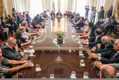 El compromiso firmado este viernes en la Casa Rosada. Foto: Télam