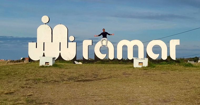 El documental se puede ver por Youtube. El documental se puede ver por Youtube.