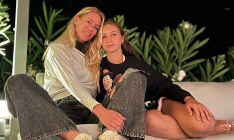 Nicole Neumann salió a hablar de los rumores sobre la alimentación de Indiana Cubero La modelo busca recomponer su vínculo con su hija Foto: @nikitaneumannoficial
