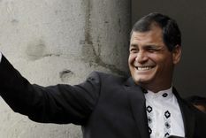 la guerra tuitera entre correa y un nerd la guerra tuitera entre correa y un nerd