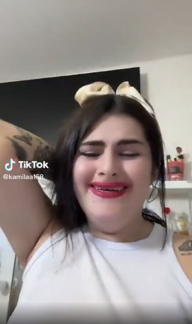 La Kami y El Moneda sufrieron un robo en su casa Foto: TikTok: @kamilaa158