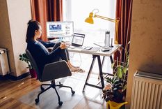 El trabajo desde el hogar llegó en pandemia, para quedarse. Foto: RNoticias.