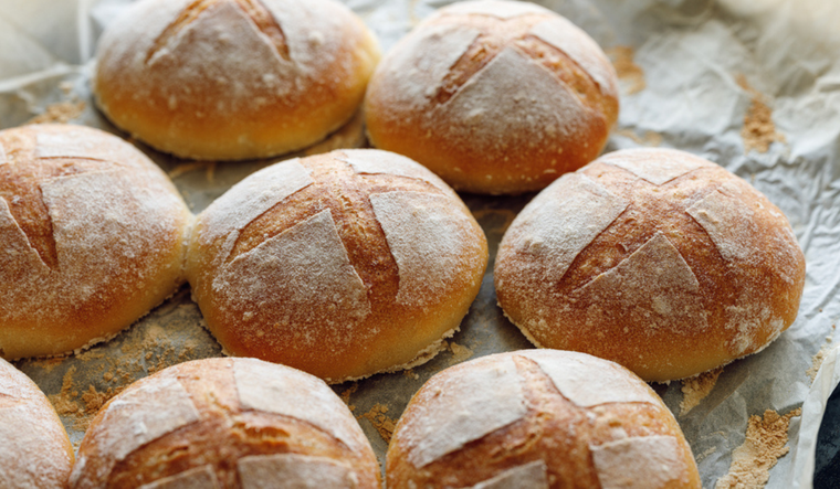 Pan casero perfecto: guía paso a paso para principiantes Foto: Shutterstock