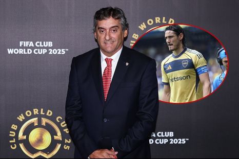 Enzo Francescoli, ídolo y manager de River, defendió a su compatriota Edinson Cavani en medio de las críticas. Enzo Francescoli, ídolo y manager de River, defendió a su compatriota Edinson Cavani en medio de las críticas.
