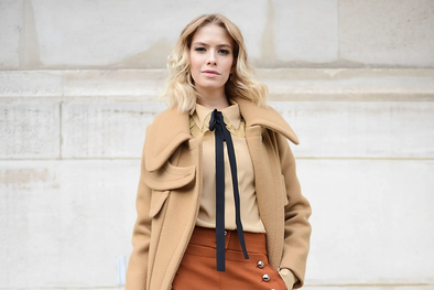 MDZol | El look monocrámatico siempre estiliza Foto: Glamour México