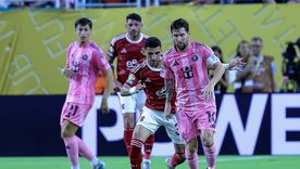 Lionel Messi jugó un gran segundo tiempo y estuvo cerca de convertir el primer gol en el Mundial de Clubes de la nueva era. 