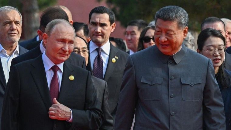 El presidente Vladimir Putin asistió al desfile militar en Pekín con el que China conmemoró su victoria sobre Japón hace 80 años.