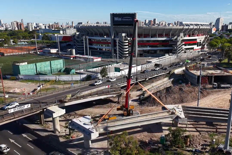 El avance en el Puente Labruna reorganizará el tránsito en la zona. El avance en el Puente Labruna reorganizará el tránsito en la zona.