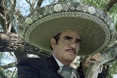 Vicente Fernández Fuente: Instagram Vicente Fernández Vicente Fernández Fuente: Instagram Vicente Fernández