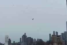 El momento de la caída del helicóptero. Foto: Captura de video El momento de la caída del helicóptero. Foto: Captura de video