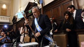 El Gobernador Alfredo Cornejo dará su discurso del 1 de Mayo. El Gobernador Alfredo Cornejo dará su discurso del 1 de Mayo.