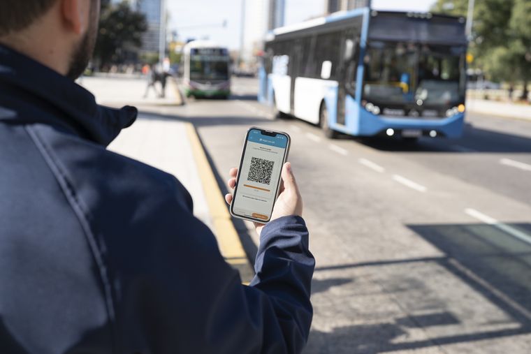 Pagar el transporte público con Banco Nación y sus descuentos.