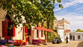 El pueblo mantiene un ritmo sereno incluso en verano. Foto: Shutterstock El pueblo mantiene un ritmo sereno incluso en verano. Foto: Shutterstock