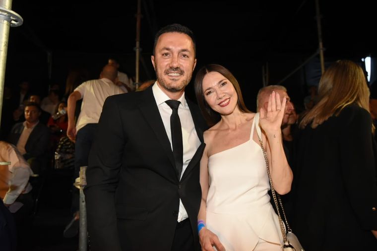 Luis Petri junto a su novia, Cristina Pérez Foto: Maximiliano Ríos/MDZ