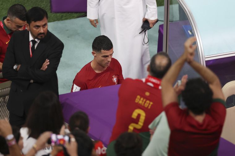 Cristiano Ronaldo habría amenazado con irse del Mundial de Qatar 2022. Foto: EFE