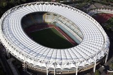 tremendo: desactivaron un coche bomba cerca de donde va a jugar italia