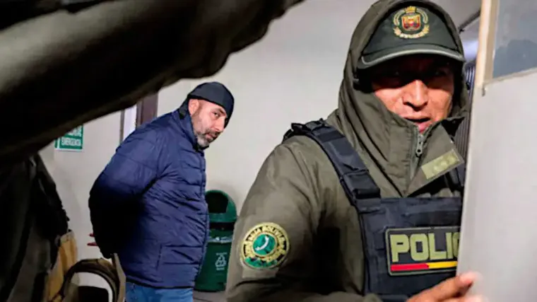 Fernando Cerimedo permanece detenido en Bolivia.