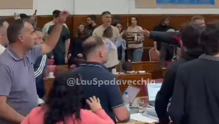 Pelea HCD