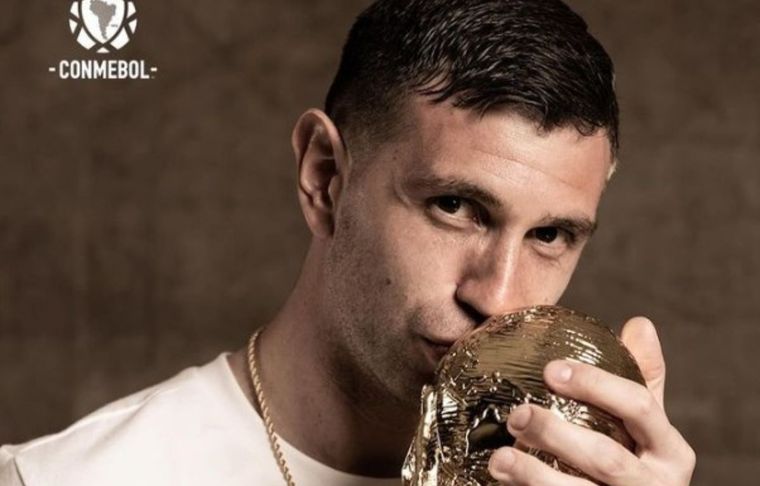 El arquero del Aston Villa realizó un emotivo posteo en Instagram Foto: emi_martinez26