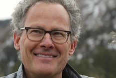 Nicholas Carr ha publicado varios libros y artículos sobre los efectos de la tecnología en nuestra mente. Foto: SCOTT KENEALLY