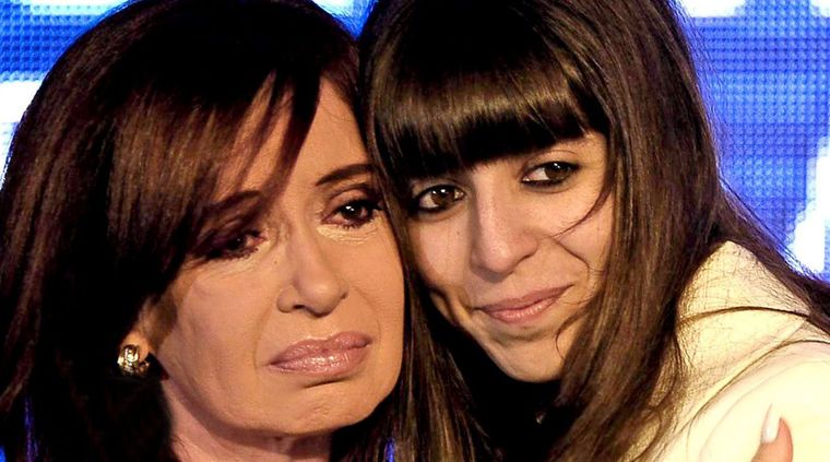 Cristina Fernández y Florencia Kirchner