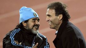 Ruggeri junto a Maradona en Sudáfrica. Foto: publicada en As