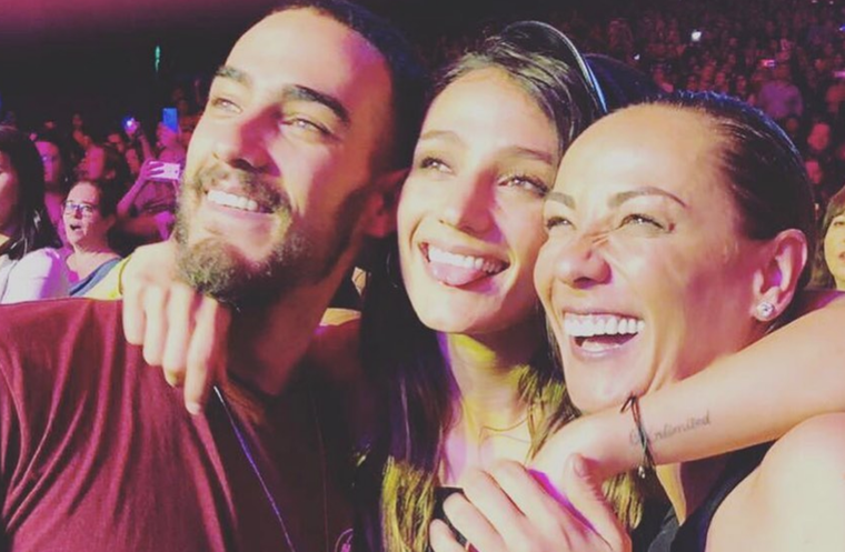 Consuelo Duval nació el 11 de enero de 1969 en Parral, México.