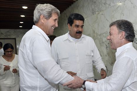 Con la paz en Colombia como escenario, qué le dijo John Kerry a Maduro