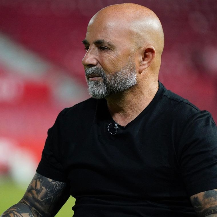Sampaoli no encuentra regularidad en Sevilla. Foto: @SevillaFC