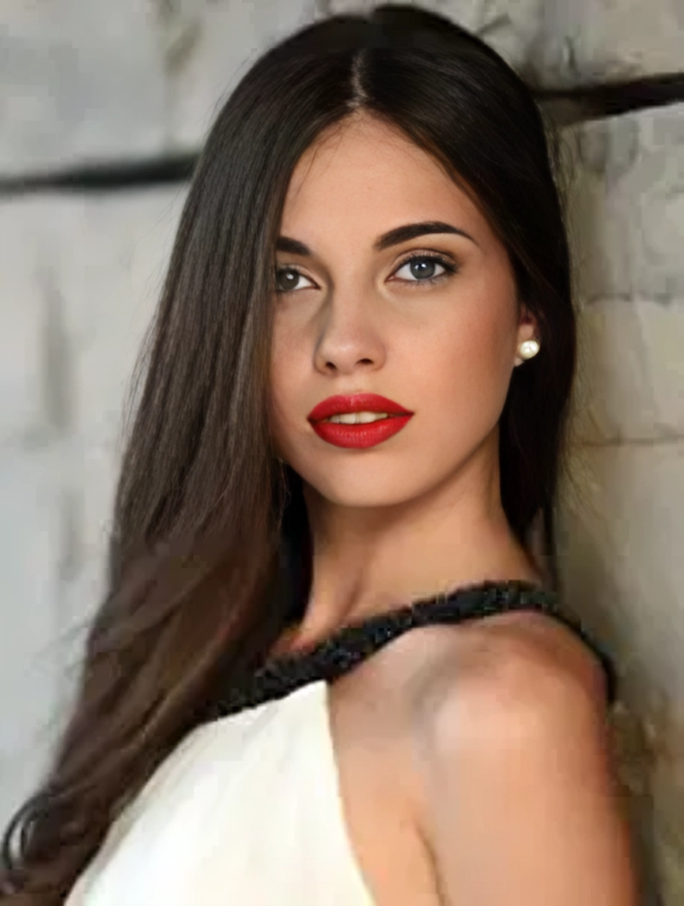 Victoria Colovatti de Maipú fue la Reina Nacional de la Vendimia de 2017. Victoria Colovatti de Maipú fue la Reina Nacional de la Vendimia de 2017.